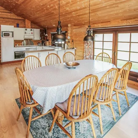 3 Bedroom Stunning In Samso Holiday home Onsbjerg